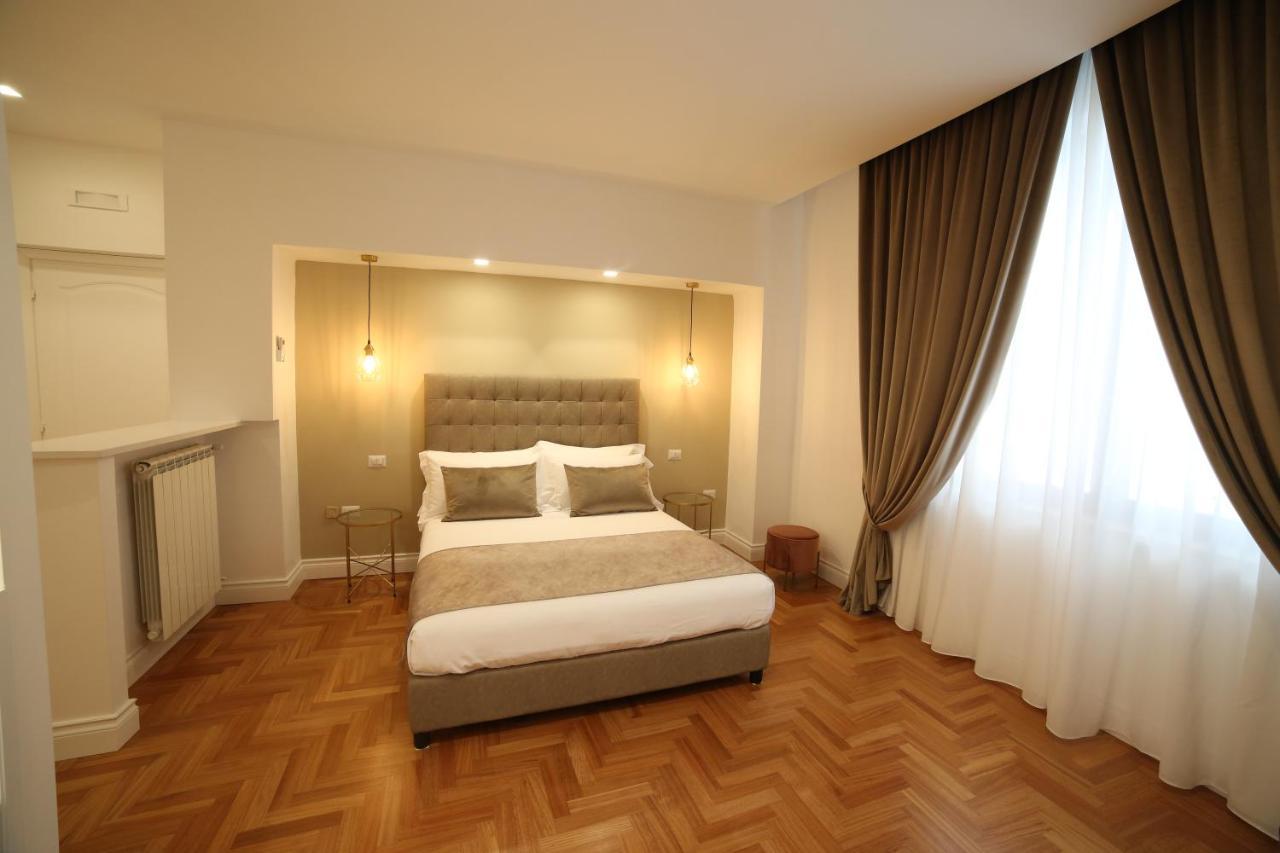 Sant'elmo Con Parcheggio Interno
