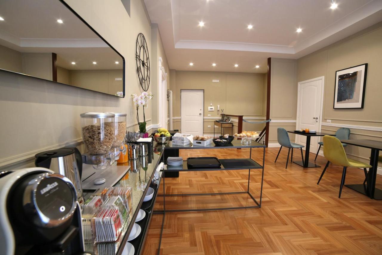 Couette-café Sant'elmo Con Parcheggio Interno
